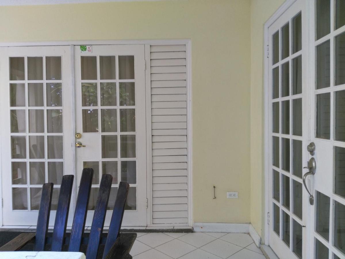 Mystic Ridge Apt 2 Plus 6 Ocho Ríos Exterior foto